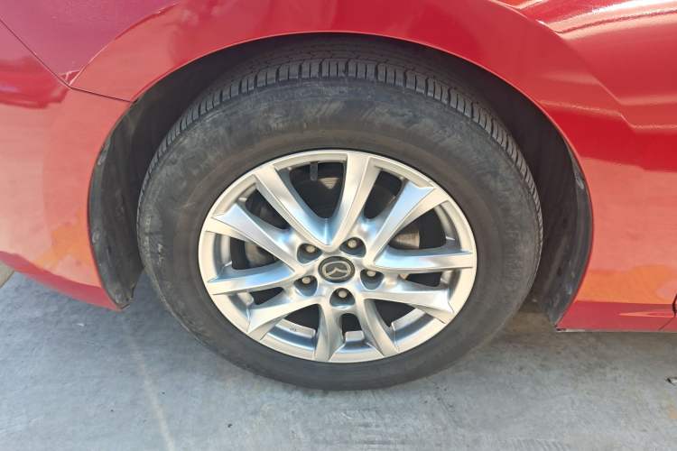 Used Mazda 3 Axela 2017 Sedan 1.5L Automatic Comfort Model Emission Standard China V Left Front Wheel Hub