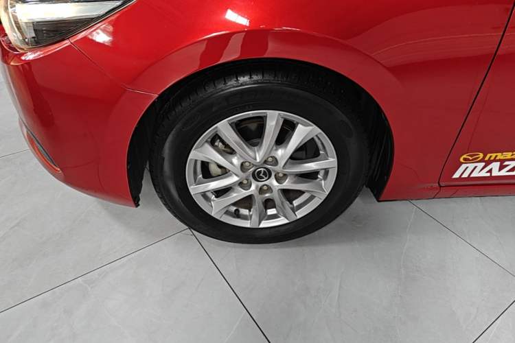 Used Mazda 3 Axela 2017 Sedan 1.5L Automatic Comfort Model Emission Standard China V Left Front Wheel Hub