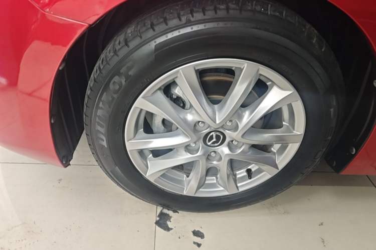 Used Mazda 3 Axela 2017 Sedan 1.5L Automatic Luxury Model China VI Standard Left Front Wheel Hub