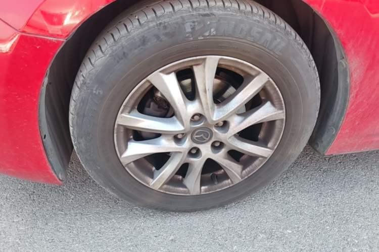 Used Mazda 3 Axela 2017 Sedan 1.5L Automatic Comfort Model Emission Standard China V Left Front Wheel Hub