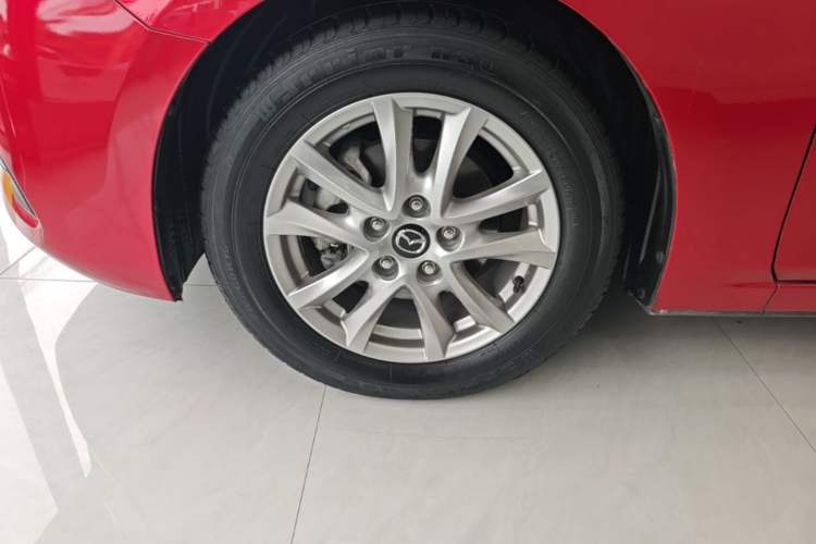 Used Mazda 3 Axela 2017 Sedan 1.5L Automatic Comfort Model Emission Standard China V Left Front Wheel Hub