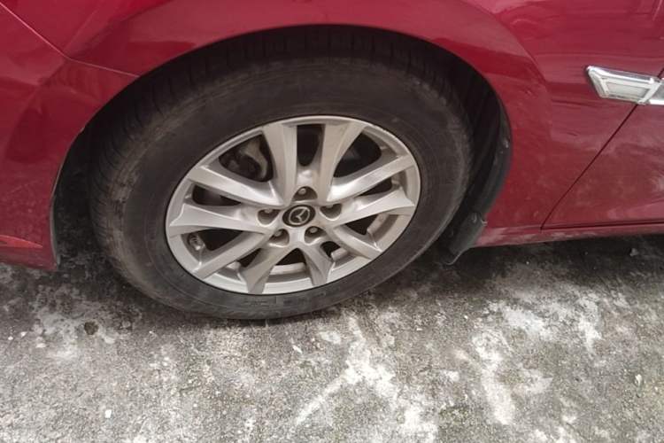Used Mazda 3 Axela 2017 Sedan 1.5L Automatic Comfort Model Emission Standard China V Left Front Wheel Hub