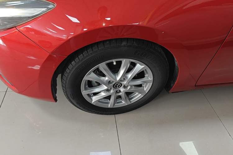 Used Mazda 3 Axela 2017 Sedan 1.5L Automatic Comfort Model Emission Standard China V Left Front Wheel Hub