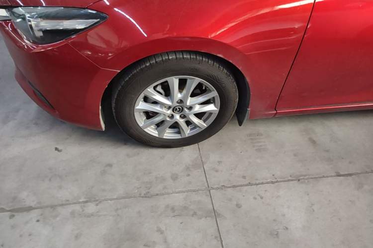 Used Mazda 3 Axela 2017 Sedan 1.5L Automatic Comfort Model Emission Standard China V Left Front Wheel Hub