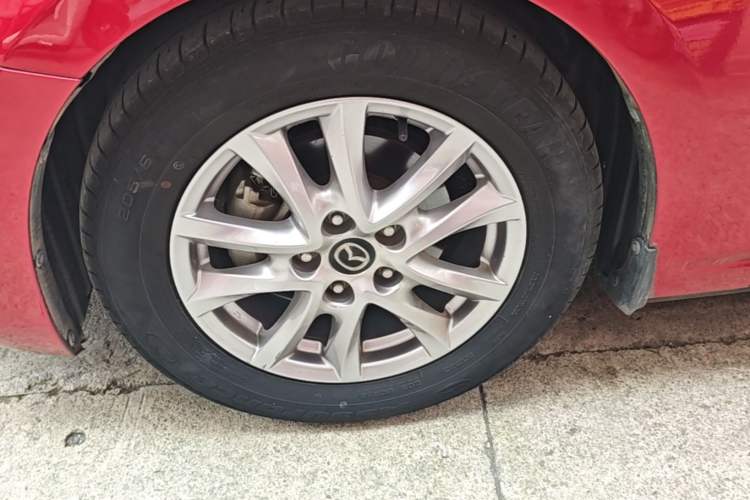 Used Mazda 3 Axela 2017 Sedan 1.5L Automatic Luxury Model Emission Standard China V Left Front Wheel Hub