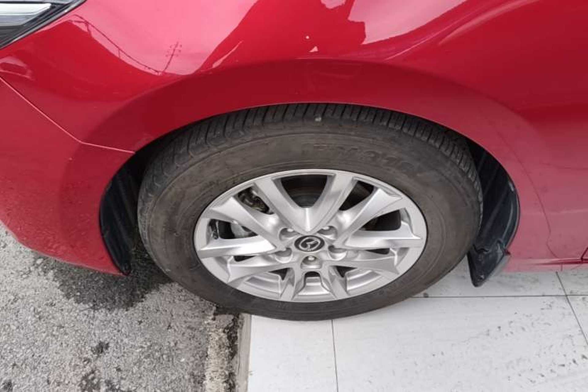 Used Mazda 3 Axela 2017 Sedan 1.5L Automatic Prestige Model China V Standard Left Front Wheel Hub