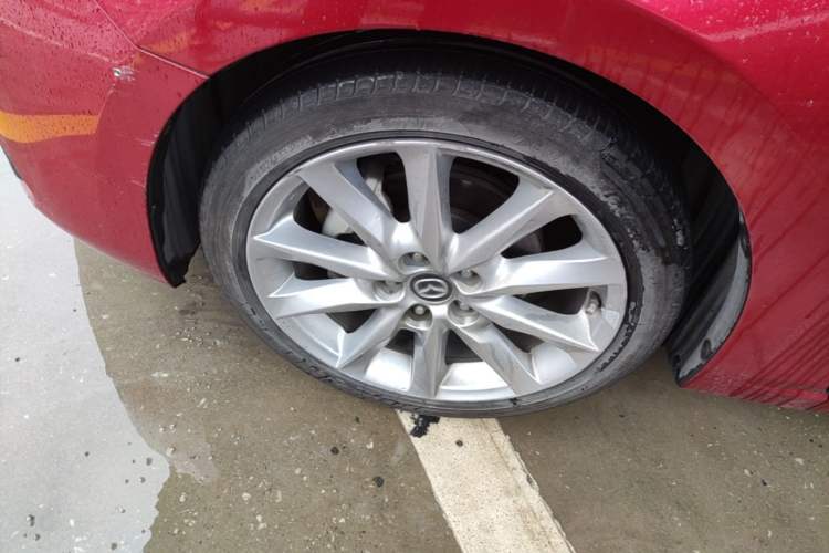 Used Mazda 3 Axela 2017 Sedan 2.0L Automatic Prestige Model China V Standard Left Front Wheel Hub