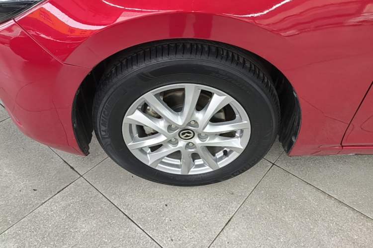 Used Mazda 3 Axela 2017 Sedan 1.5L Automatic Comfort Model Emission Standard China V Left Front Wheel Hub
