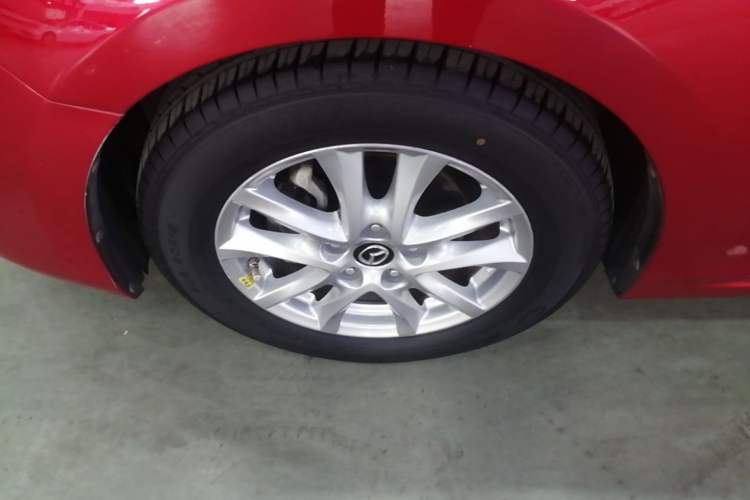 Used Mazda 3 Axela 2017 Sedan 1.5L Automatic Comfort Model Emission Standard China V Left Front Wheel Hub