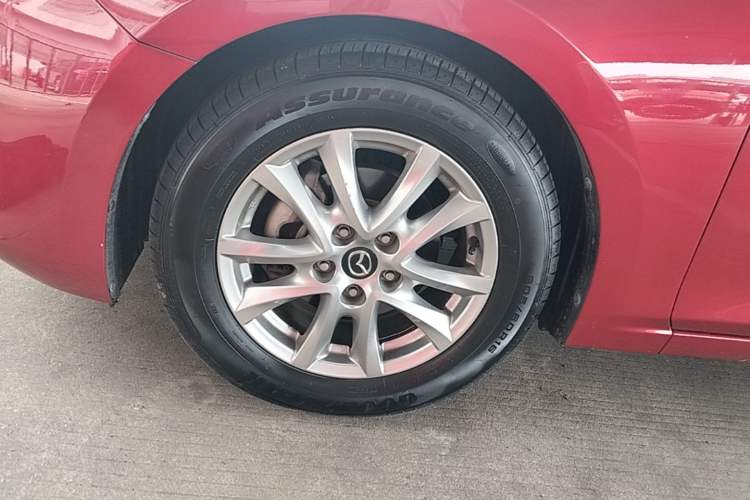 Used Mazda 3 Axela 2017 Sedan 1.5L Automatic Comfort Model Emission Standard China V Left Front Wheel Hub