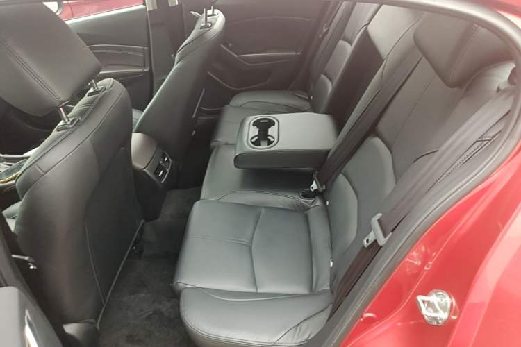 Used Mazda 3 Axela 2017 Sedan 2.0L Automatic Prestige Model China V Standard Left Rear Seat