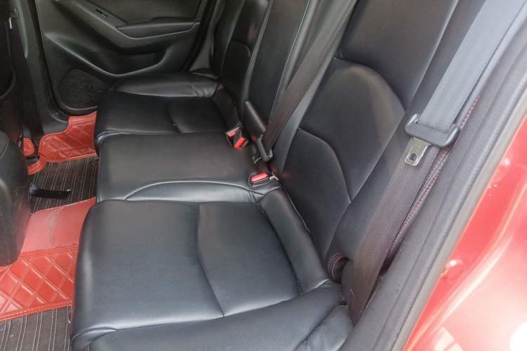 Used Mazda 3 Axela 2017 Sedan 1.5L Automatic Comfort Model Emission Standard China V Left Rear Seat