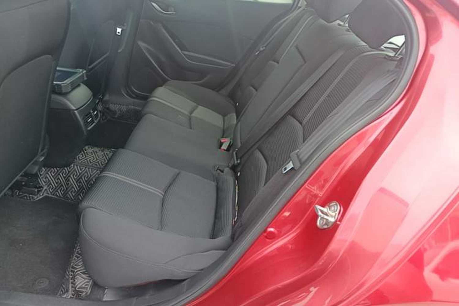 Used Mazda 3 Axela 2017 Sedan 1.5L Automatic Luxury Model Emission Standard China V Left Rear Seat