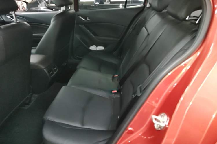 Used Mazda 3 Axela 2017 Sedan 2.0L Automatic Prestige Model China V Standard Left Rear Seat