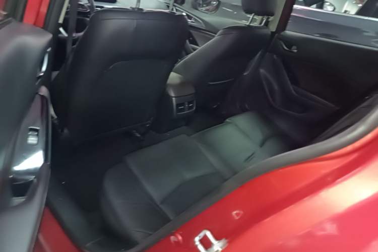 Used Mazda 3 Axela 2017 Sedan 2.0L Automatic Prestige Model China V Standard Left Rear Seat