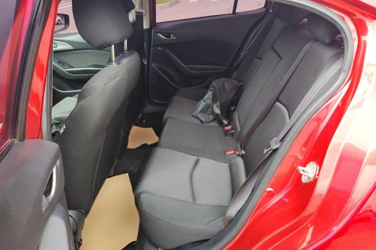 Used Mazda 3 Axela 2017 Sedan 1.5L Automatic Comfort Model Emission Standard China V Left Rear Seat