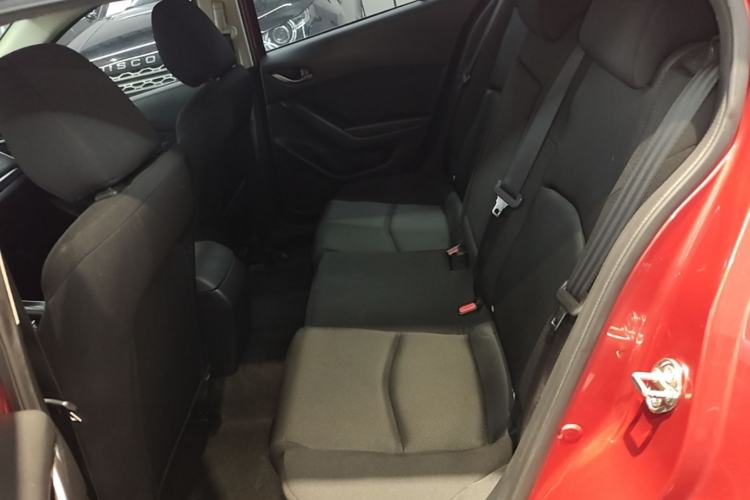 Used Mazda 3 Axela 2017 Hatchback 1.5L Automatic Comfort Model Emission Standard China V Left Rear Seat