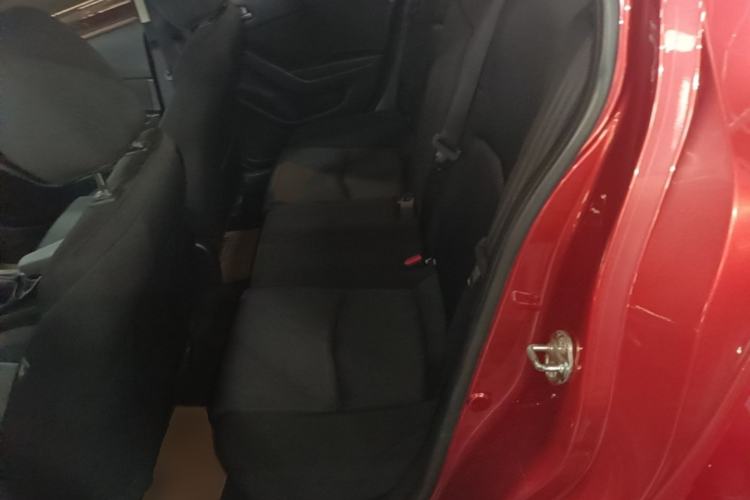 Used Mazda 3 Axela 2017 Hatchback 1.5L Automatic Comfort Model Emission Standard China V Left Rear Seat
