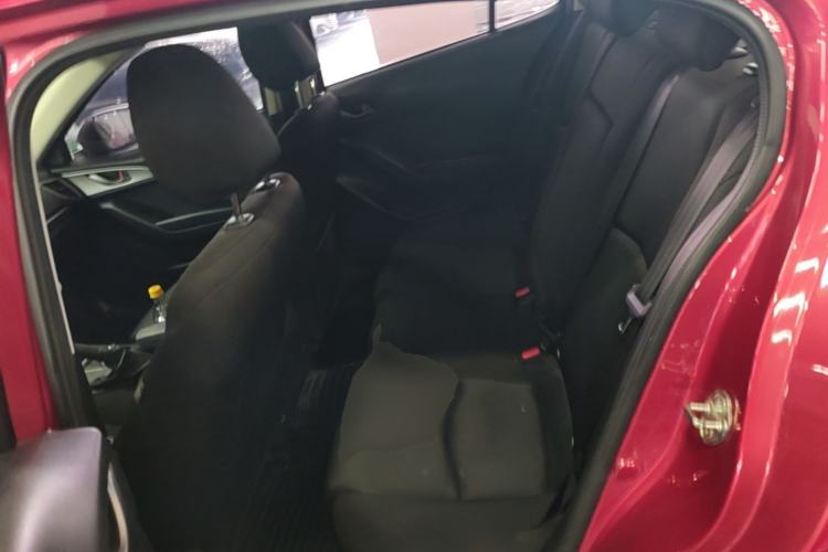 Used Mazda 3 Axela 2017 Sedan 1.5L Automatic Comfort Model Emission Standard China V Left Rear Seat
