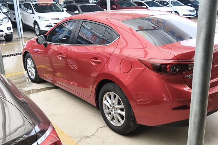 Used Mazda 3 Axela 2017 Sedan 1.5L Automatic Luxury Model Emission Standard China V Left Side