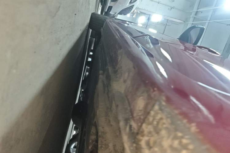 Used Mazda 3 Axela 2017 Sedan 1.5L Automatic Luxury Model Emission Standard China V Left Side Sill
