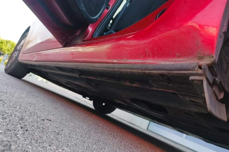 Used Mazda 3 Axela 2017 Sedan 1.5L Automatic Comfort Model Emission Standard China V Left Side Sill