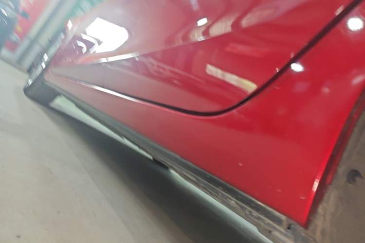 Used Mazda 3 Axela 2017 Sedan 1.5L Automatic Luxury Model Emission Standard China V Left Side Sill