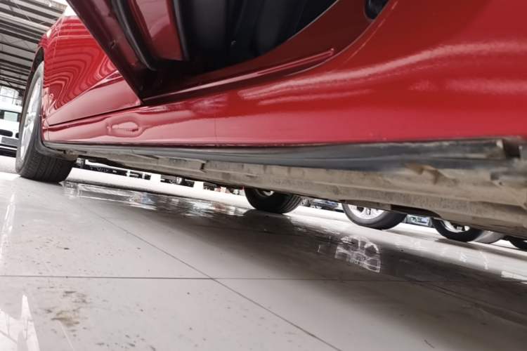 Used Mazda 3 Axela 2017 Sedan 1.5L Automatic Prestige Model China V Standard Left Side Sill