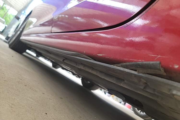 Used Mazda 3 Axela 2017 Sedan 1.5L Automatic Comfort Model Emission Standard China V Left Side Sill