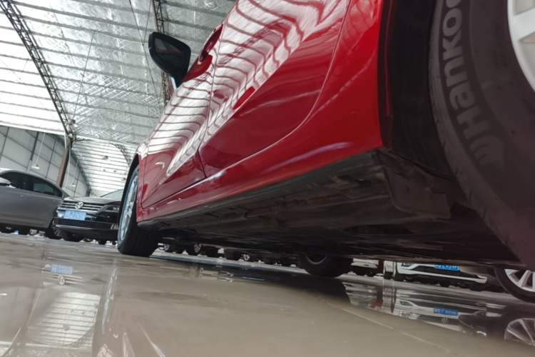 Used Mazda 3 Axela 2017 Sedan 1.5L Automatic Luxury Model Emission Standard China V Left Side Sill