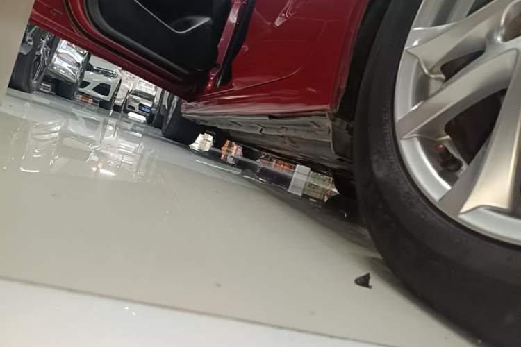 Used Mazda 3 Axela 2017 Sedan 1.5L Automatic Comfort Model Emission Standard China V Left Side Sill