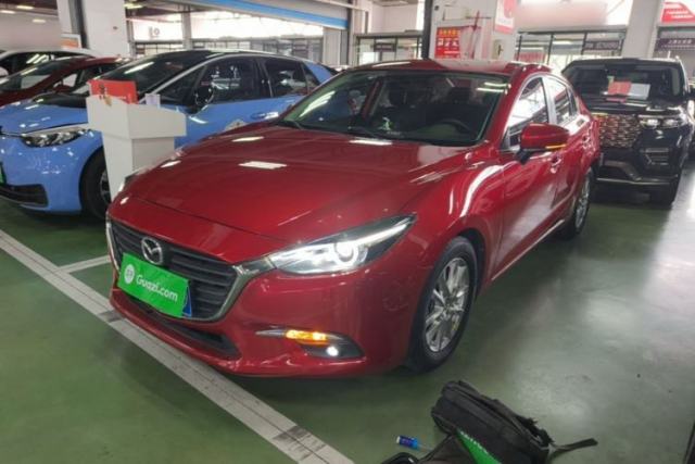 Used Mazda 3 Axela 2017 Sedan 1.5L Automatic Luxury Model Emission Standard China V