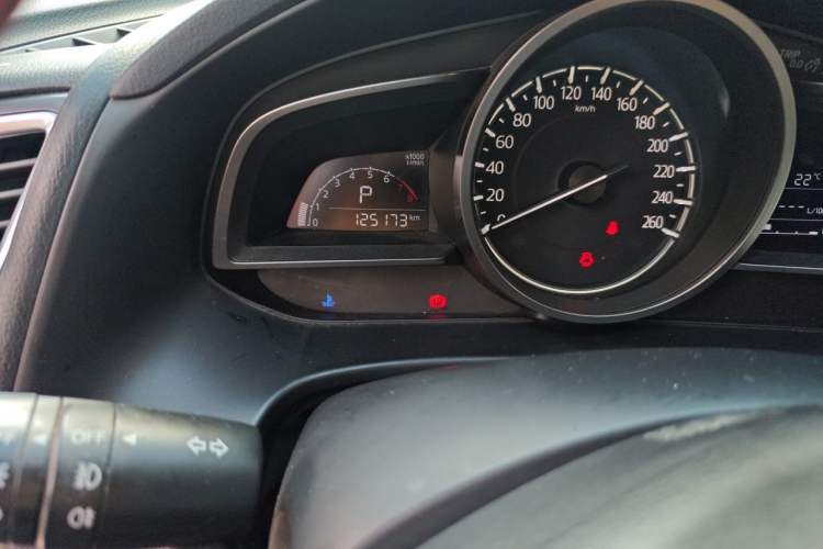 Used Mazda 3 Axela 2017 Sedan 2.0L Automatic Prestige Model China V Standard Odometer Close Up