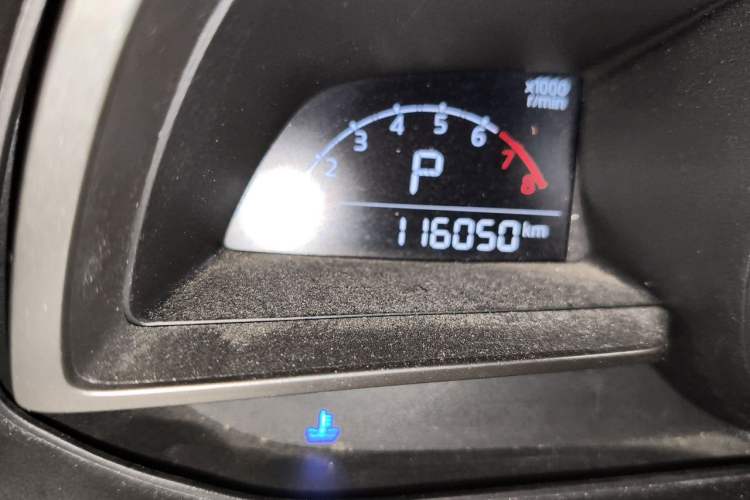 Used Mazda 3 Axela 2017 Sedan 1.5L Automatic Luxury Model Emission Standard China V Odometer Close Up