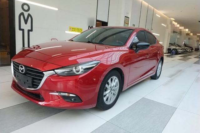 Używany Mazda 3 Axela 2017 Sedan 1.5L Automatic Luxury Model Emission Standard China V