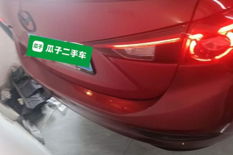 Used Mazda 3 Axela 2017 Sedan 1.5L Automatic Luxury Model Emission Standard China V Rear