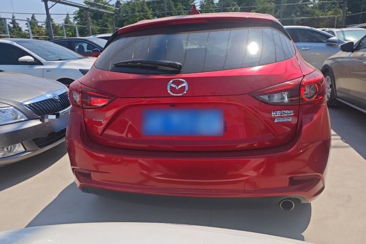 Used Mazda 3 Axela 2017 Hatchback 1.5L Automatic Luxury Model Emission Standard China V Rear