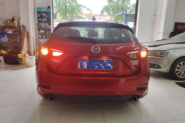 Used Mazda 3 Axela 2017 Hatchback 2.0L Automatic Sport Model China V Emission Standard Rear