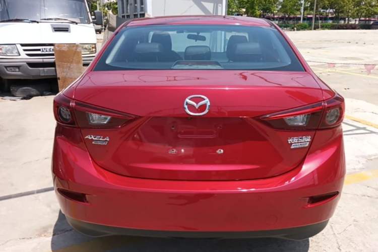 Used Mazda 3 Axela 2017 Sedan 1.5L Automatic Luxury Model Emission Standard China V Rear