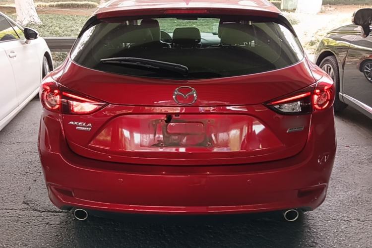 Used Mazda 3 Axela 2017 Hatchback 2.0L Automatic Sport Model China V Emission Standard Rear