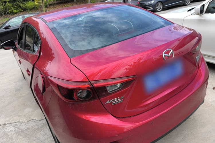 Used Mazda 3 Axela 2017 Sedan 1.5L Automatic Luxury Model Emission Standard China V Rear Left 45 Deg