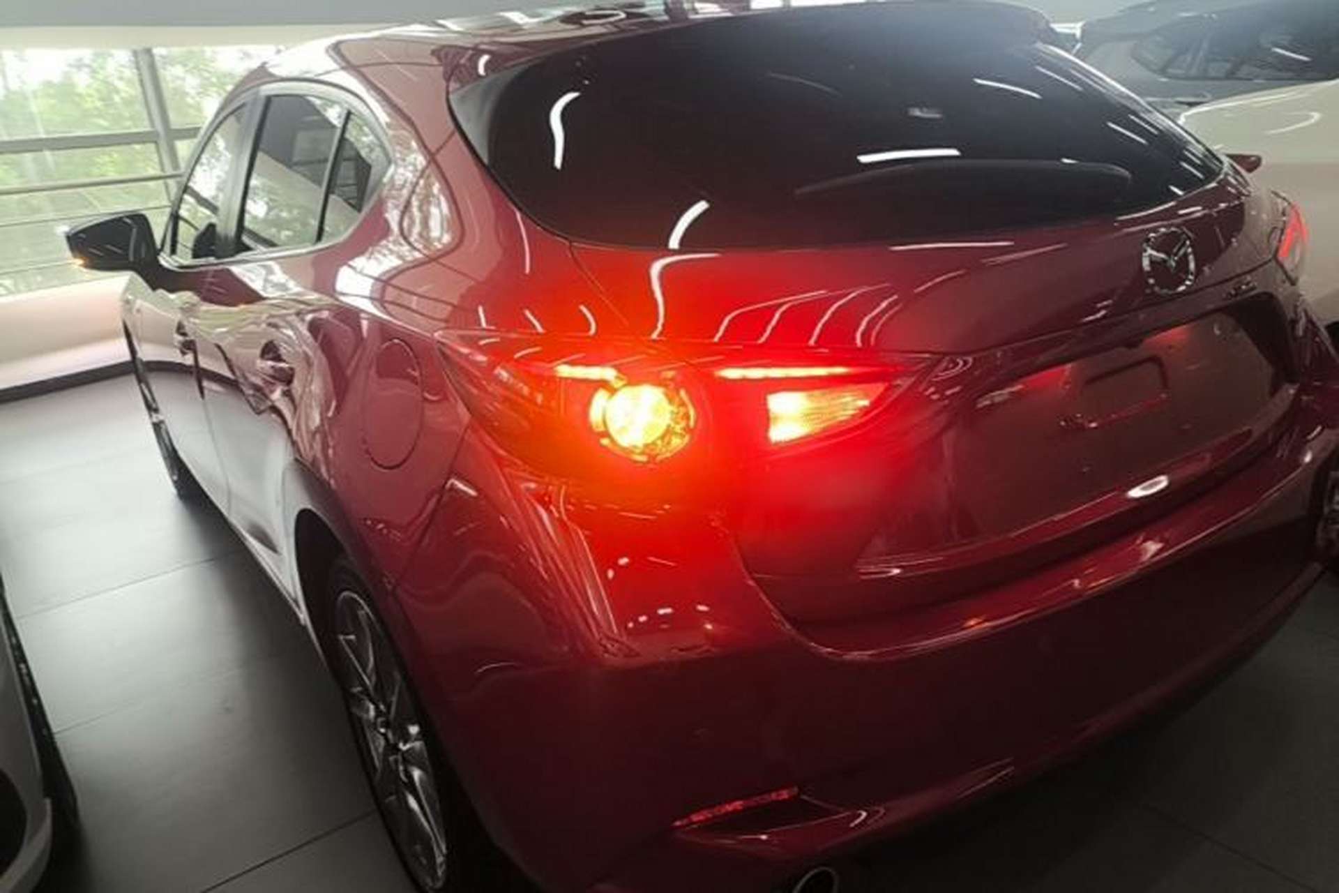 Used Mazda 3 Axela 2017 Hatchback 2.0L Automatic Luxury Model Emission Standard China V Rear Left 45 Deg