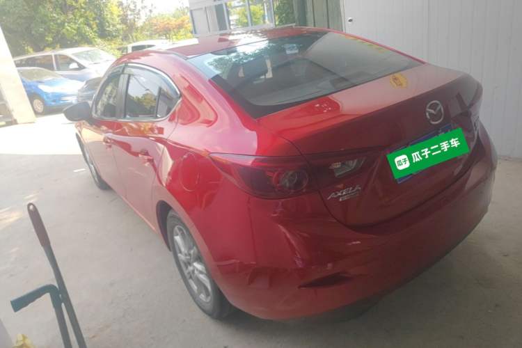 Used Mazda 3 Axela 2017 Sedan 1.5L Manual Luxury Model China VI Standard Rear Left 45 Deg