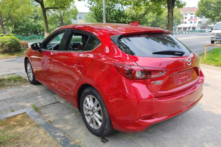 Used Mazda 3 Axela 2017 Hatchback 1.5L Automatic Luxury Model China VI Standard Rear Left 45 Deg