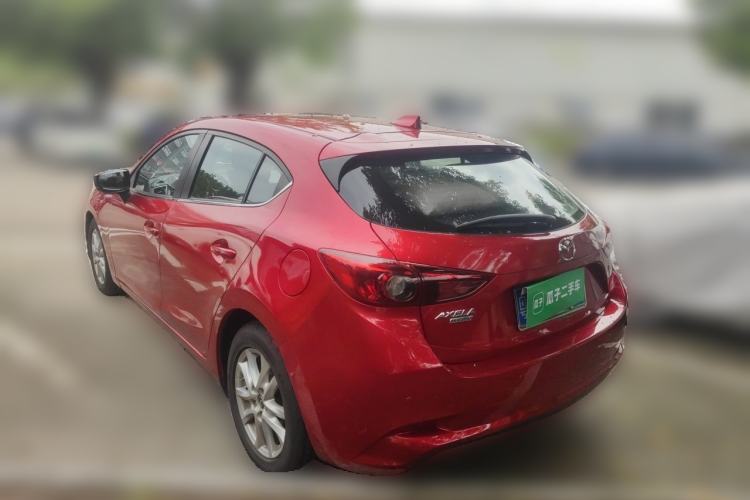 Used Mazda 3 Axela 2017 Hatchback 1.5L Automatic Comfort Model China VI Standard Rear Left 45 Deg