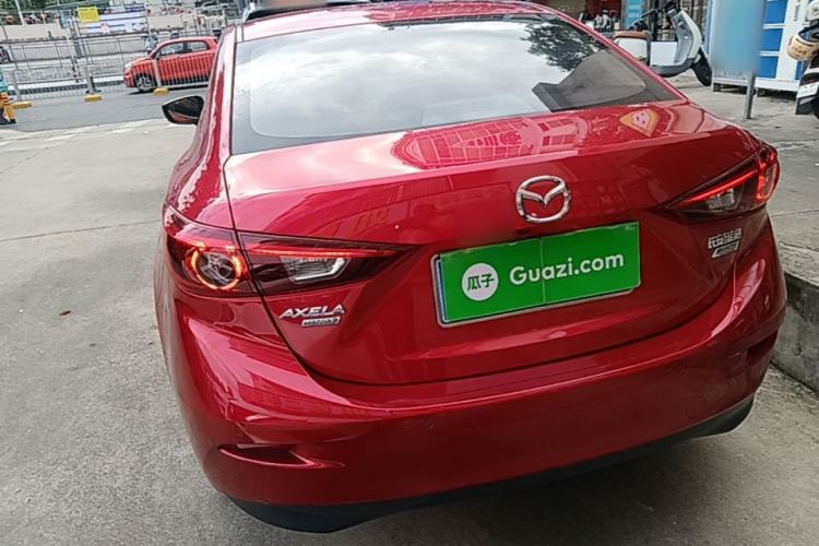 Used Mazda 3 Axela 2017 Sedan 1.5L Automatic Luxury Model China VI Standard Rear Left 45 Deg