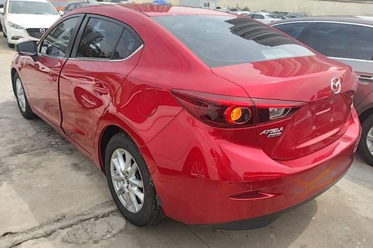 Used Mazda 3 Axela 2017 Sedan 1.5L Automatic Luxury Model Emission Standard China V Rear Left 45 Deg