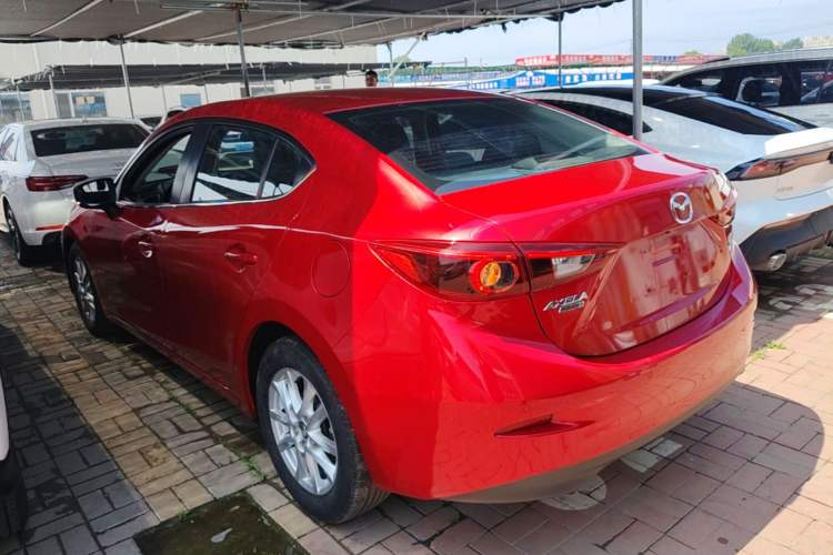 Used Mazda 3 Axela 2017 Sedan 1.5L Automatic Luxury Model China VI Standard Rear Left 45 Deg