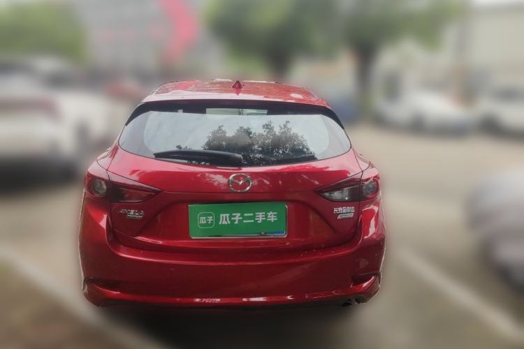 Used Mazda 3 Axela 2017 Hatchback 1.5L Automatic Comfort Model China VI Standard Rear