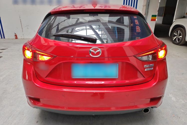 Used Mazda 3 Axela 2017 Hatchback 1.5L Automatic Luxury Model Emission Standard China V Rear